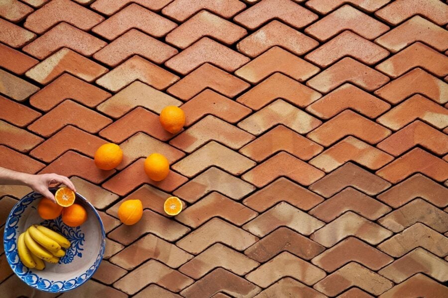 How to clean tile floors