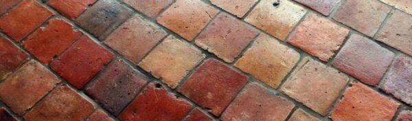 Baldosas de barro cocido o terracota