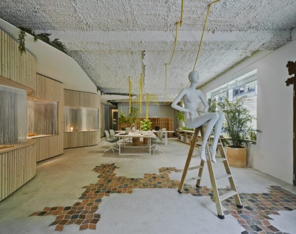 Pavimento de barro esmaltado para WOHA