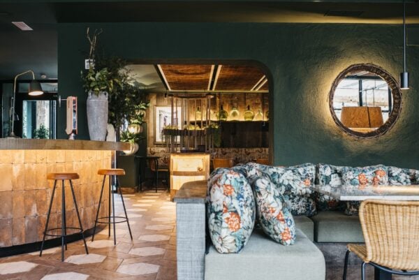 Estilo campestre en Las brasas del mentidero