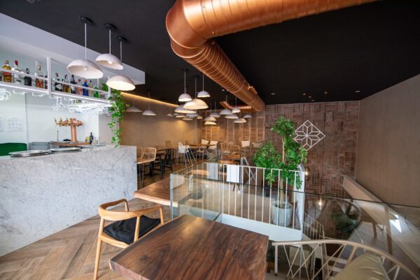 Pared de barro para restaurante moderno