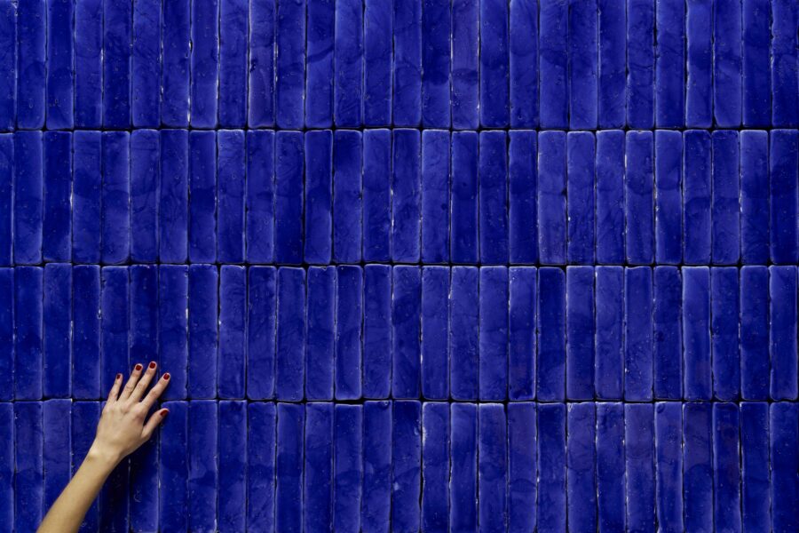 azulejos azules envejecidos