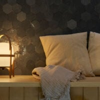 Zellige Yunus: Pieza de 10×8,7 cm para teselaciones armoniosas. Piezas sueltas con grosor de 1,2 a 2 cm.